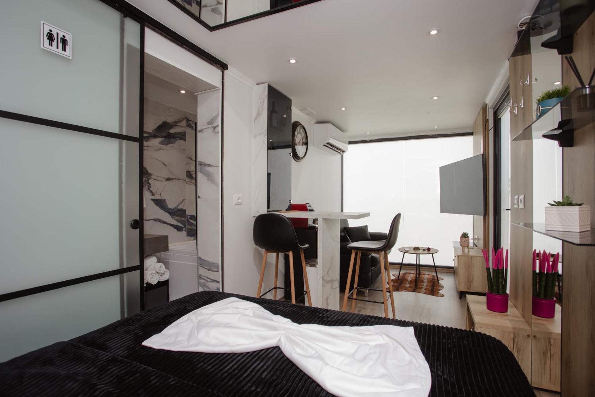 446 Tiny House Shiroke Vila Exterior foto